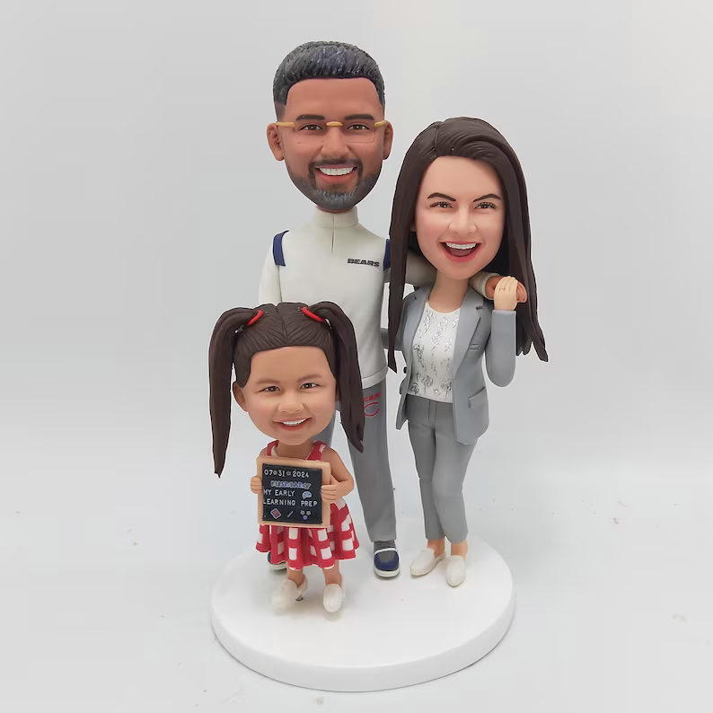 Fully Customizable Triple Bobbleheads（person or pet）