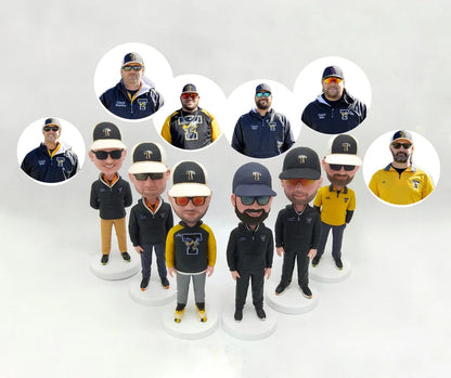 Fully Customizable Six Bobbleheads（person or pet）